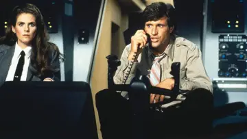 Zasłona do filmu "Czy leci z nami pilot?" #226988