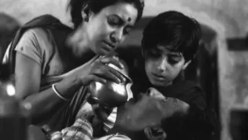 Zasłona do filmu "অপরাজিত" #1027914