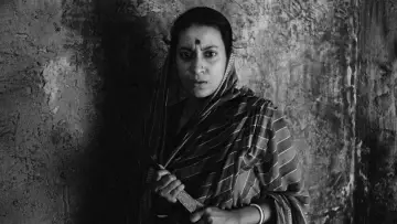 Zasłona do filmu "অপরাজিত" #389952