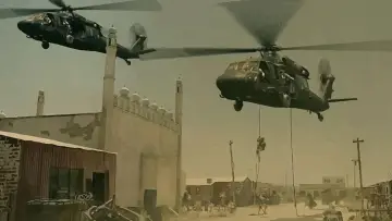 Zasłona do filmu "Helikopter w ogniu" #600917