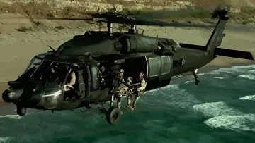 Zasłona do filmu "Helikopter w ogniu" #600926