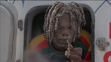 Zasłona do filmu "Reggae na Lodzie" #338926
