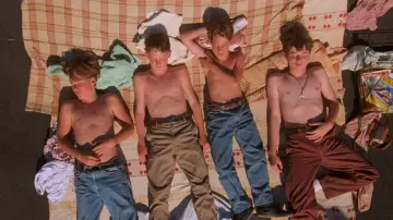 Zasłona do filmu "Uśpieni" #1198582