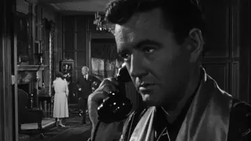 Zasłona do filmu "Nieznajomi z pociągu" #202259