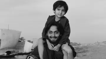Zasłona do filmu "অপুর সংসার" #1021095