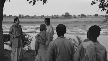 Zasłona do filmu "অপুর সংসার" #1021105