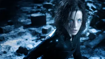 Zasłona do filmu "Underworld 2: Ewolucja" #277899