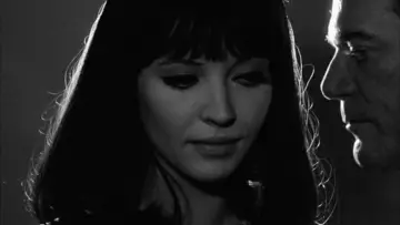 Zasłona do filmu "Alphaville, une étrange aventure de Lemmy Caution" #992929
