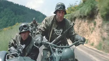 Zasłona do filmu "Wielka włóczęga" #182745