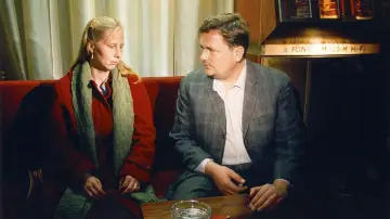 Zasłona do filmu "Dryfujące obłoki" #1102026