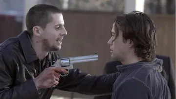 Zasłona do filmu "Świadek bez pamięci" #400923