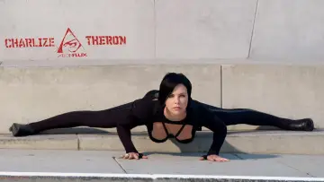 Zasłona do filmu "Aeon Flux" #332965