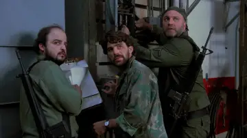 Zasłona do filmu "Dzień żywych trupów" #919114