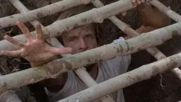Zasłona do filmu "Cannibal Ferox - Niech umierają powoli" #466227
