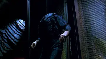 Zasłona do filmu "Hellraiser 4. Dziedzictwo Krwi" #1201955