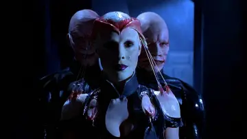 Zasłona do filmu "Hellraiser 4. Dziedzictwo Krwi" #1201957