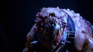 Zasłona do filmu "Hellraiser 4. Dziedzictwo Krwi" #622049