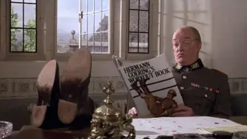 Zasłona do filmu "Ściśle tajne" #240065