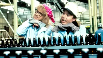 Zasłona do filmu "Świat Wayne