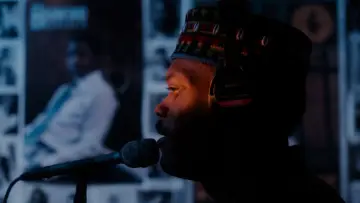 Zasłona do filmu "Rób, co należy" #708501