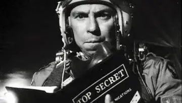 Zasłona do filmu "Doktor Strangelove, lub jak przestałem się martwić i pokochałem bombę" #177633