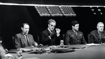 Zasłona do filmu "Doktor Strangelove, lub jak przestałem się martwić i pokochałem bombę" #964415