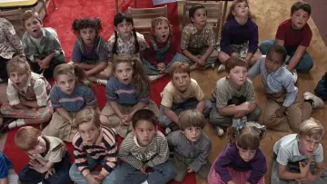 Zasłona do filmu "Gliniarz w Przedszkolu" #305063