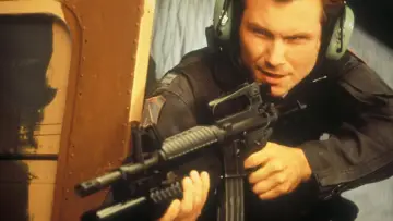 Zasłona do filmu "Tajna broń" #306750