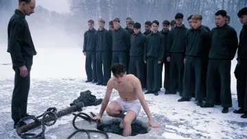 Zasłona do filmu "Fabryka zła" #1043369