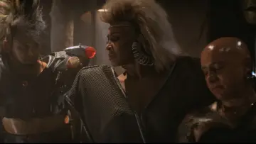 Zasłona do filmu "Mad Max pod Kopułą Gromu" #846568