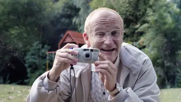 Zasłona do filmu "Zdjęcie w godzinę" #272998