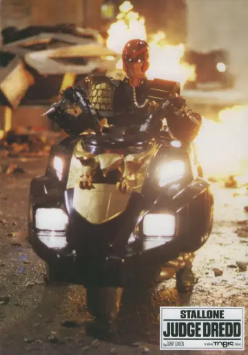 Plakat do filmu "Sędzia Dredd" #682141