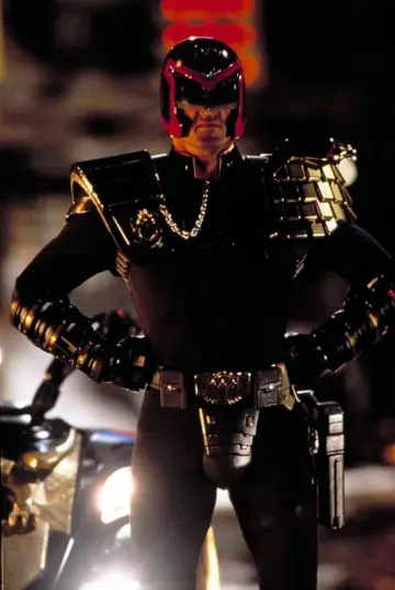 Plakat do filmu "Sędzia Dredd" #682143