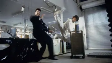 Zasłona do filmu "Jackie Chan: Pierwsze uderzenie" #810425