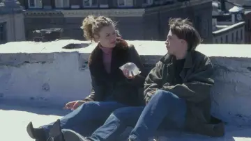 Zasłona do filmu "Ucieczka od życia" #433543