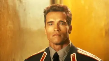 Zasłona do filmu "Czerwona Gorączka" #296891