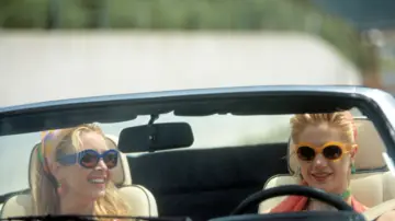 Zasłona do filmu "Romy i Michele na zjeździe absolwentów" #1008362