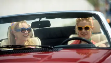Zasłona do filmu "Romy i Michele na zjeździe absolwentów" #1806185