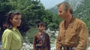 Zasłona do filmu "Winnetou i Apanaczi" #446771