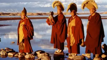 Zasłona do filmu "Kundun - życie Dalaj Lamy" #257329