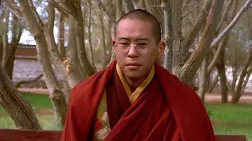 Zasłona do filmu "Kundun - życie Dalaj Lamy" #702164