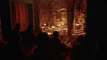 Zasłona do filmu "Kundun - życie Dalaj Lamy" #702174