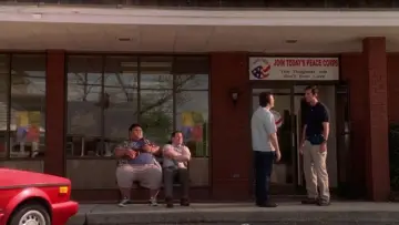 Zasłona do filmu "Płytki facet" #697102