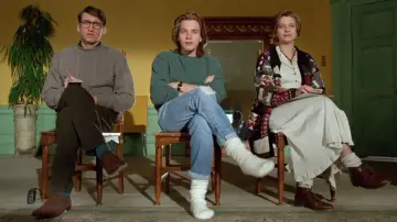 Zasłona do filmu "Płytki grób" #247477