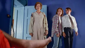 Zasłona do filmu "Płytki grób" #890691