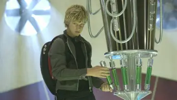 Zasłona do filmu "Alex Rider: Misja Stormbreaker" #349424