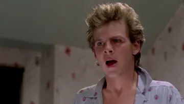 Zasłona do filmu "Koszmar z Ulicy Wiązów 2: Zemsta Freddy
