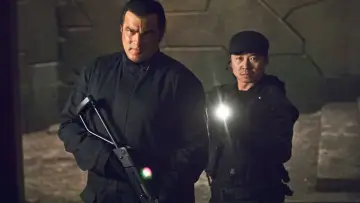 Zasłona do filmu "Siła Rażenia" #440529