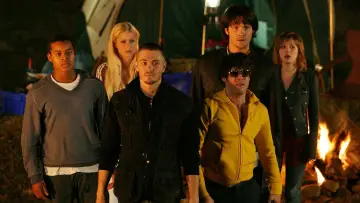 Zasłona do filmu "Dom Woskowych Ciał" #707923