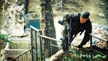 Zasłona do filmu "Polowanie na Eagle One: Punkt śmierci" #460668